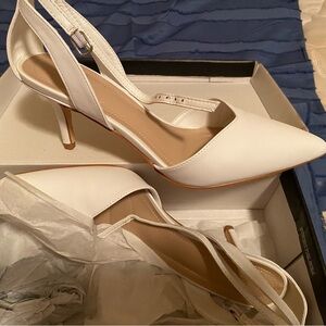 White two inch dress shoe